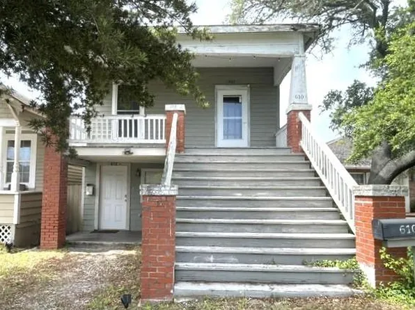 610 Church St, Galveston, TX 77550