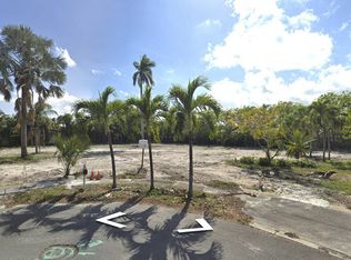 262 Worth Ct S, West Palm Beach, FL 33405