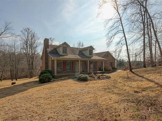 1st image of 909 Stephen Dr