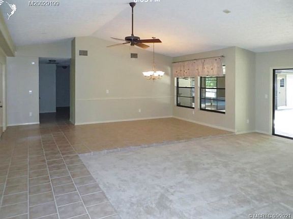 5th image of 552 SE Norsemen Dr