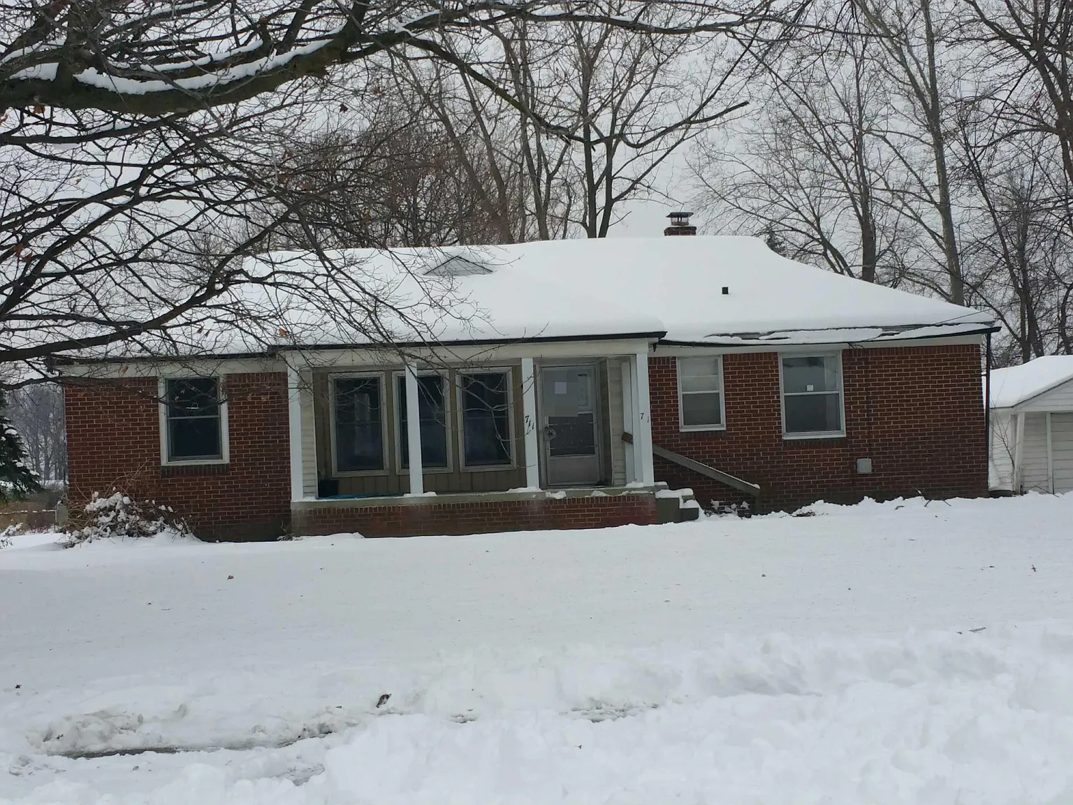 711 W Woodside Ave photo 1