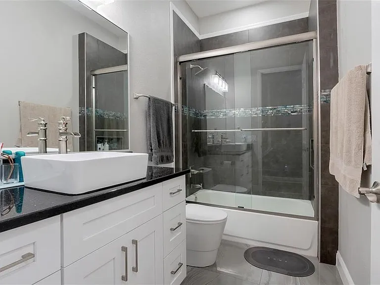 8629 Great Cove Dr — Photo 19