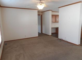65 S Meadow Dr, Batavia, OH 45103