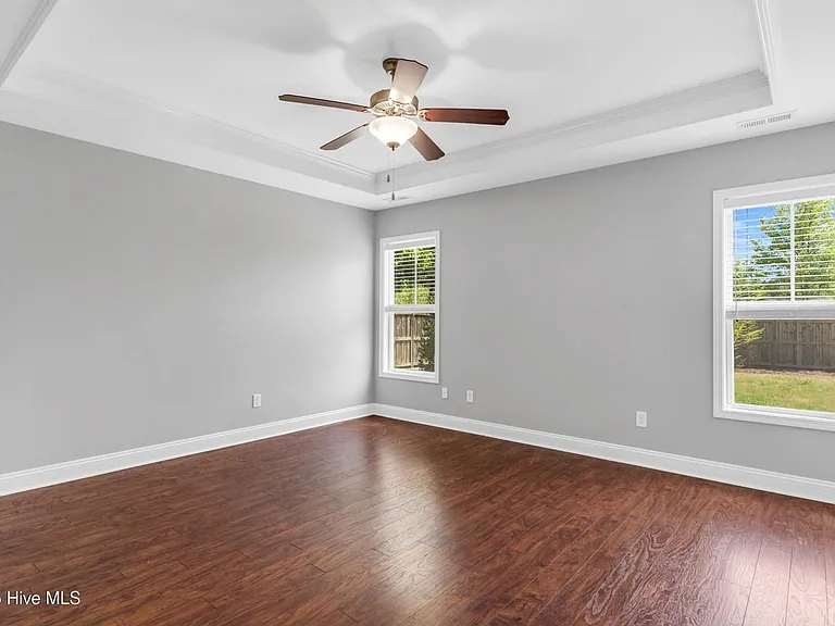 8530 Jadewood Dr — Photo 14