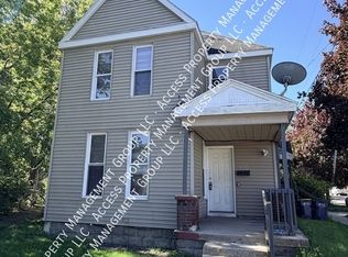 422 5th St NW, Grand Rapids, MI 49504