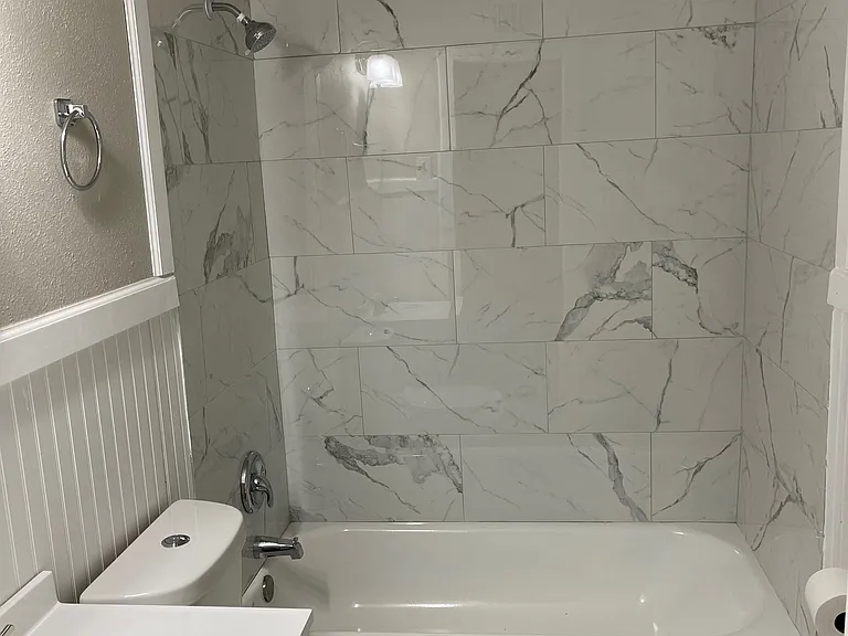 2720 N Hancock Ave — Photo 4