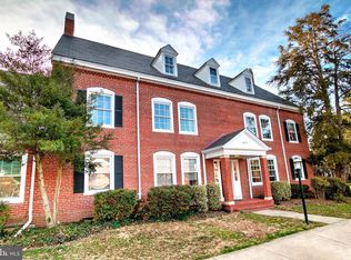 4277 35th St S UNIT A2, Arlington, VA 22206