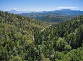 1140 Tomahawk Dr, Jacksonville, OR 97530