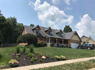 255 Victoria Pl, Waynesville, OH 45068