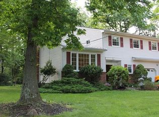 5 Cardinal Ave, Edison, NJ 08820