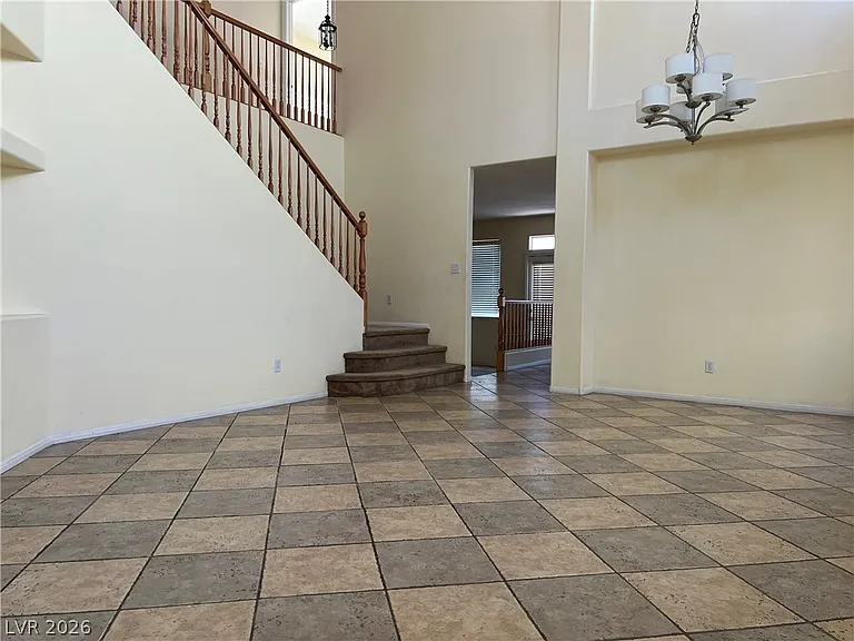 3900 Irvin Ave — Photo 4