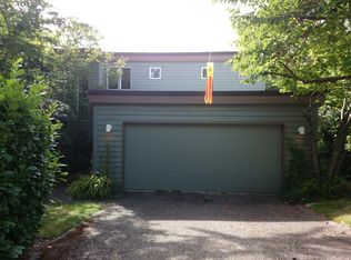 829 Yakima Ave S, Seattle, WA 98144