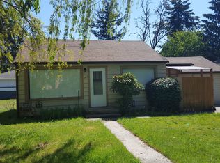 445 S 208th St, Des Moines, WA 98198