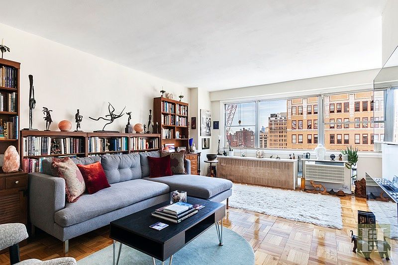 1st image of 430 W 34th St APT 16K