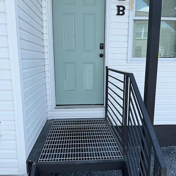3720 Westfield Ave #B — Photo 1
