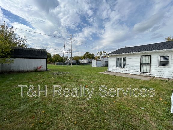 5th image of 4425 Southview Dr