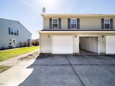 8107 Independence Dr APT B, Mentor, OH, 44060