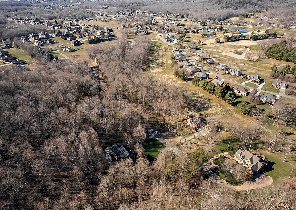1st image of Plantation Dr S