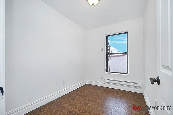 Rented by Yellowstone Equity Management Inc | media 6