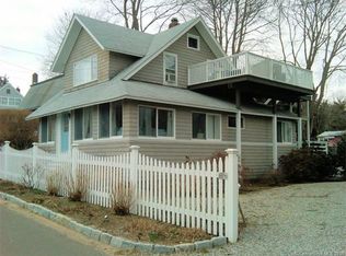 15 Indian Cove Rd, Guilford, CT 06437