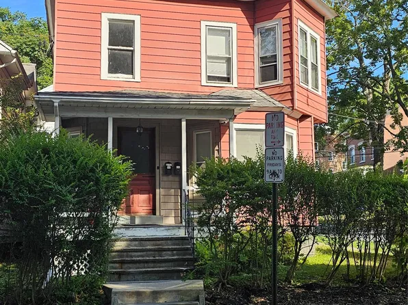 25 Carroll Street #25, Poughkeepsie, NY 12601