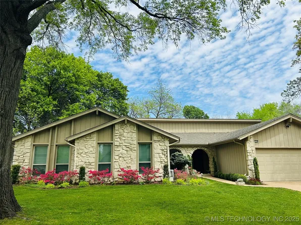 3127 E 85th St, Tulsa, OK 74137