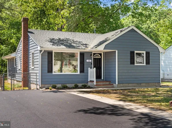 12 Oak St, Cambridge, MD 21613