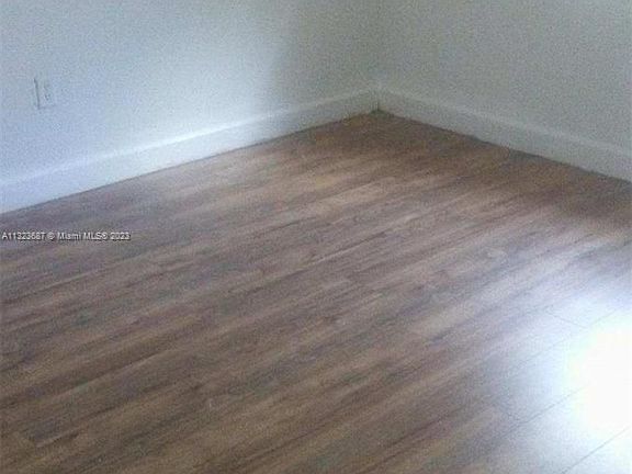 4th image of 14790 NE 9th Ct