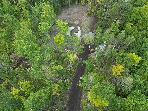 5th image of 5 Tumbledown Lane