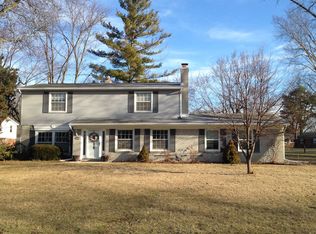 32210 Farmersville Rd, Farmington Hills, MI 48334