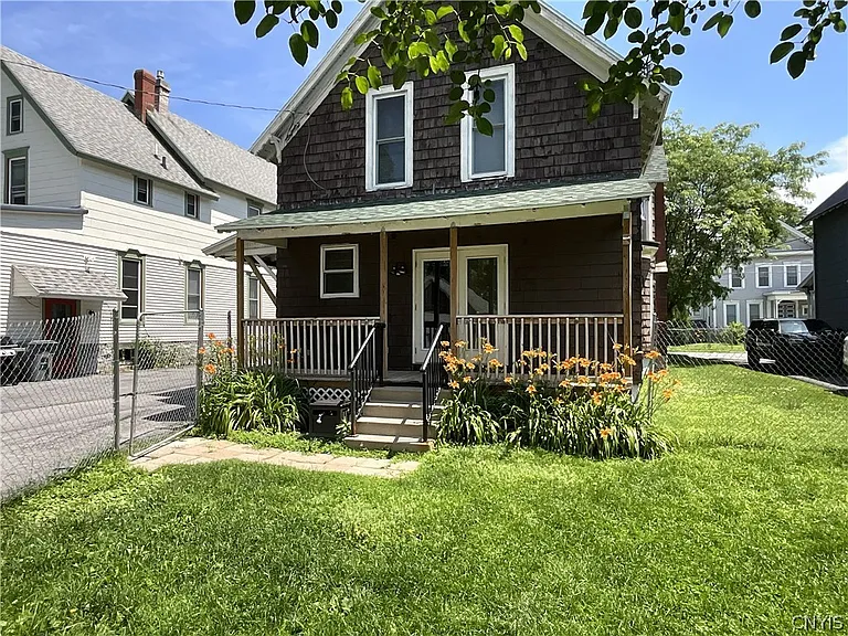 622 Sherman St — Photo 31
