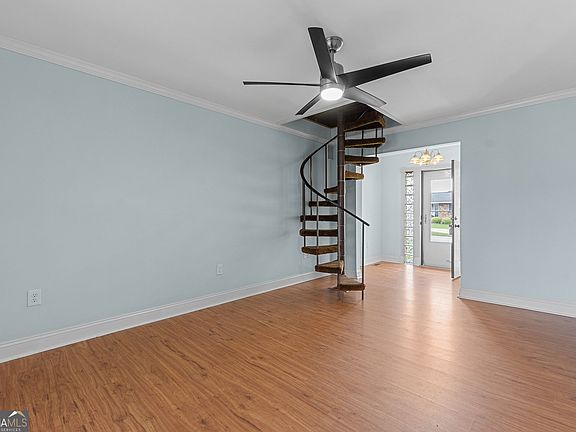 5th image of 202 Kimberly Rd
