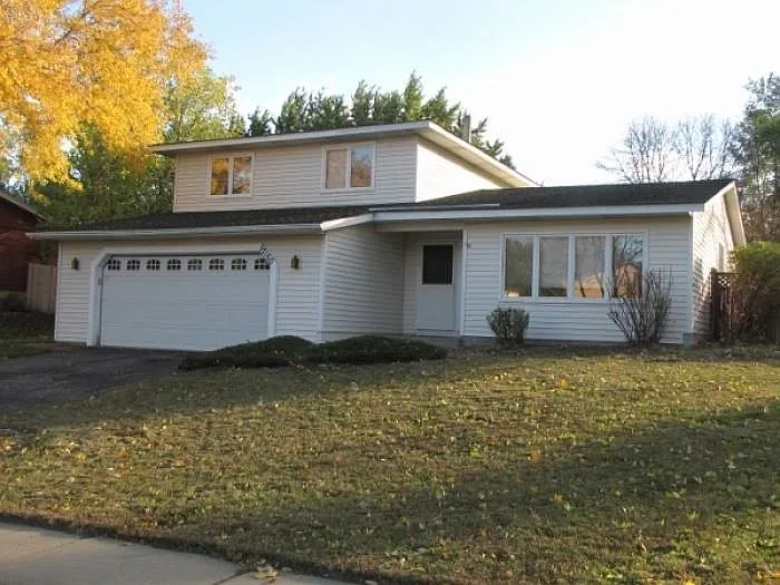 17150 Foliage Ave — Photo 1