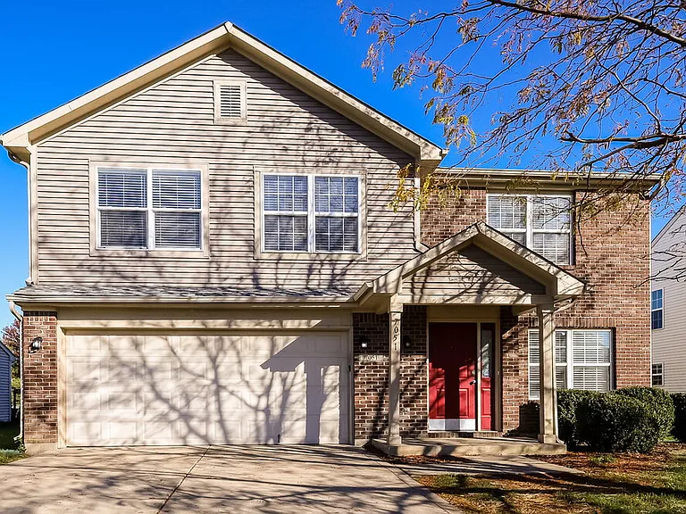 7051 N Laredo Dr — Photo 1
