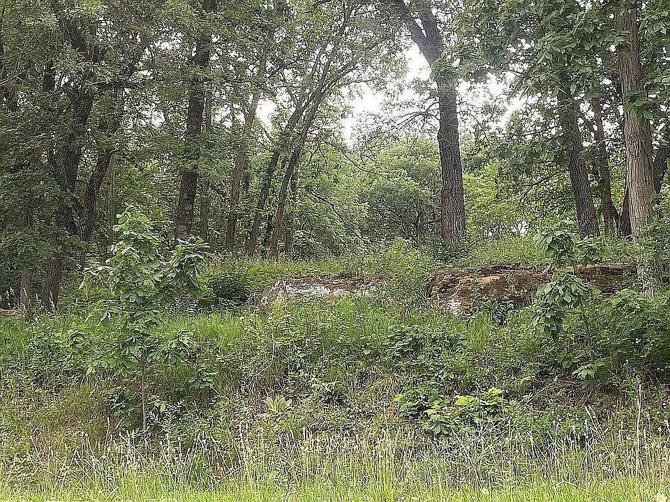 1st image of 8419 Park Dr