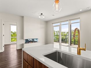 One25, Burlington, VT 05401