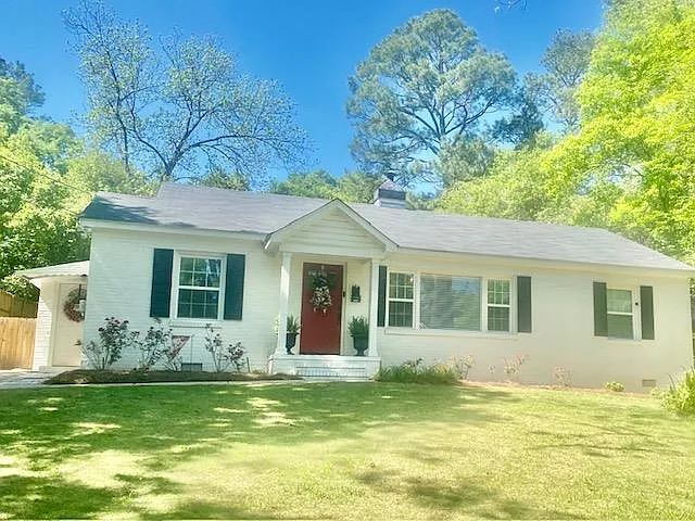 2023 41st St photo 1