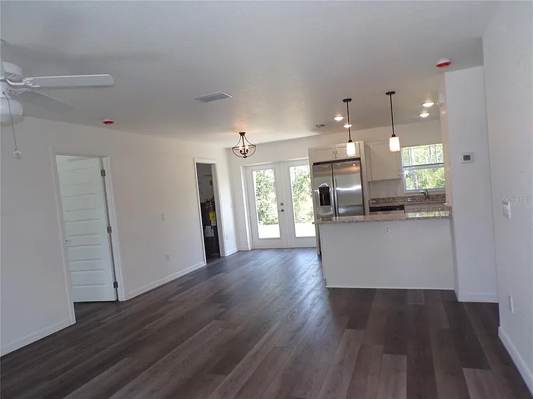 29401 Goodhue St — Photo 2
