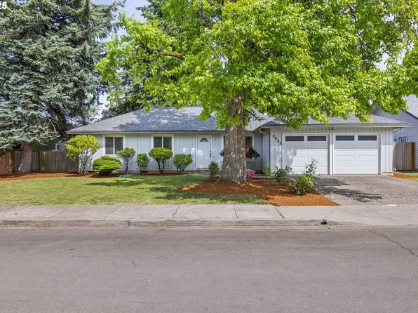 3037 Kentwood Dr, Eugene, OR 97401