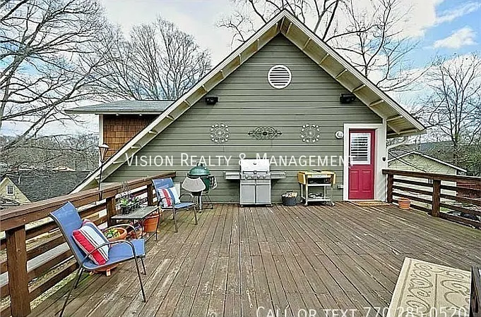 977 Cummings St SE — Photo 42