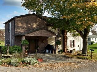 108 Reserve Sq, Wampum, PA 16157