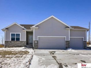 13501 S 47th St, Bellevue, NE 68133