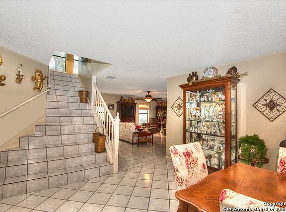 3rd image of 11510 Derbyshire Ln