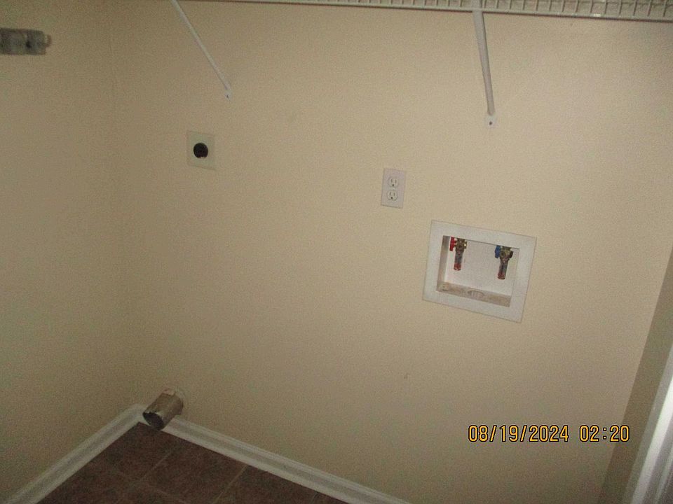 2nd image of 223 Glade Ln