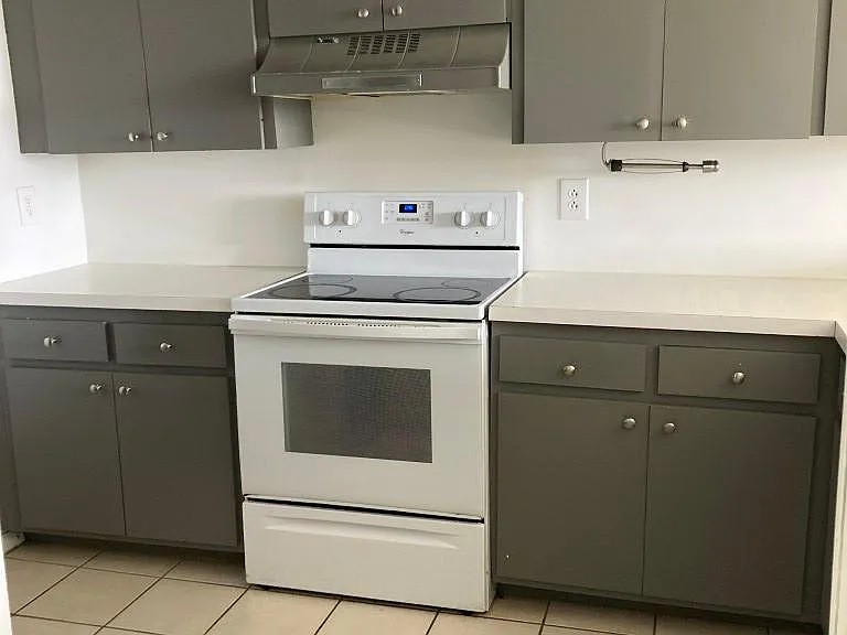 627 Alhambra Rd #301 — Photo 15