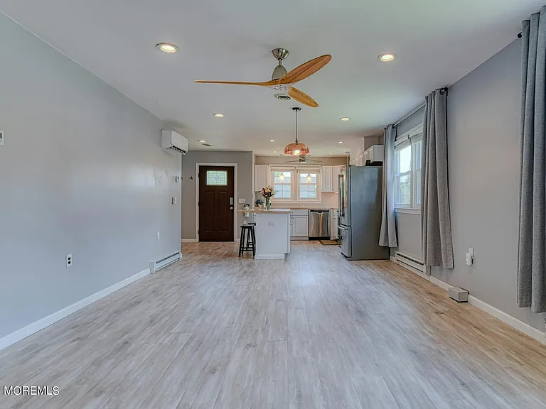35 Auburn St #54B — Photo 7