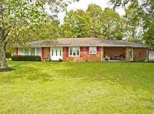 35 Smith Rd, New Cumberland, WV 26047