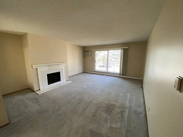 10301 Cedar Lake Rd #215 — Photo 3