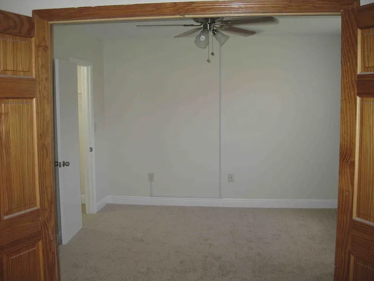 3432 NW 86th Way — Photo 11