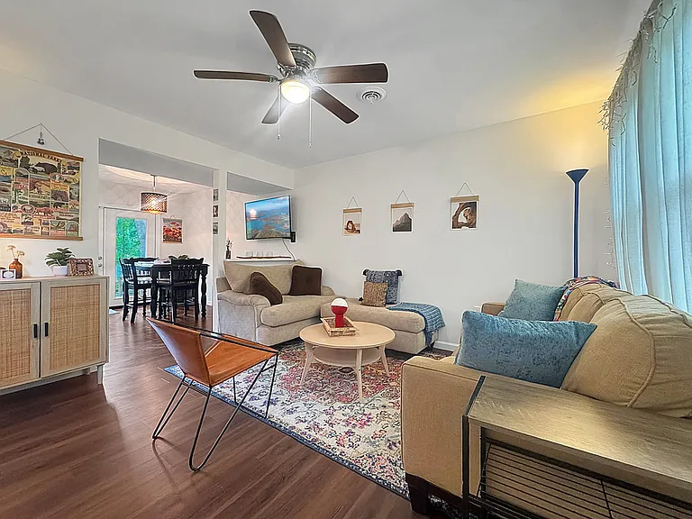 902 Creekside Dr #2 — Photo 4